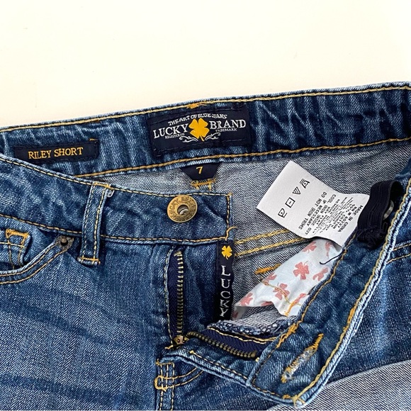 Lucky Brand Girls Denim Jeans Shorts Size 7 - Picture 3 of 4
